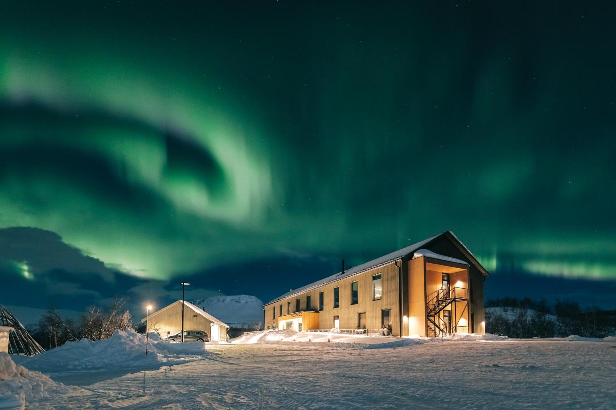 Cahkal Hotel Kilpisjarvi Exterior photo
